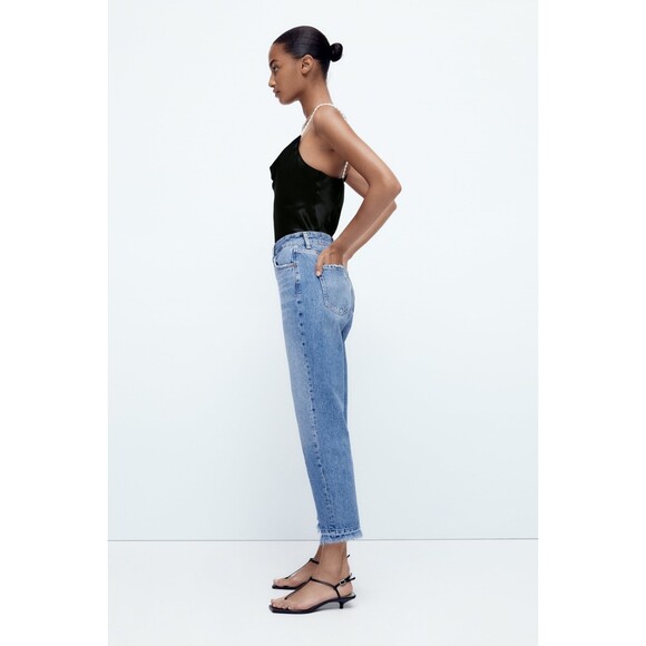Blue Denim Zara High-Waisted Cropped Fringed Raw Hem Jeans (NWT) - Picture 4 of 10